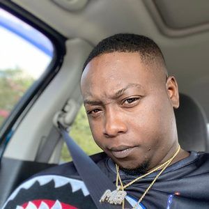 Meet your Posher, Markee